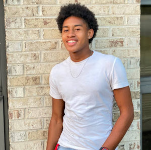 Meet your Posher, Tyler